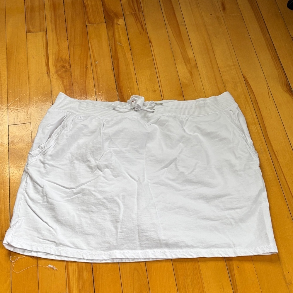 🎉4/30$🎉 Elegant White Women's Mini Skirt